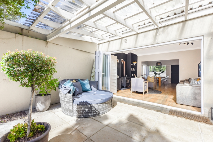 3 Bedroom Property for Sale in Petervale Gauteng
