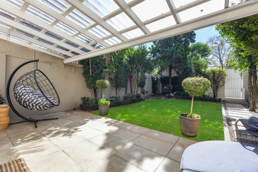 3 Bedroom Property for Sale in Petervale Gauteng