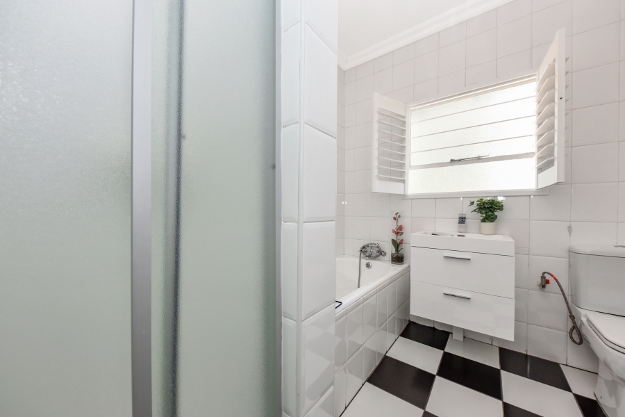 3 Bedroom Property for Sale in Petervale Gauteng