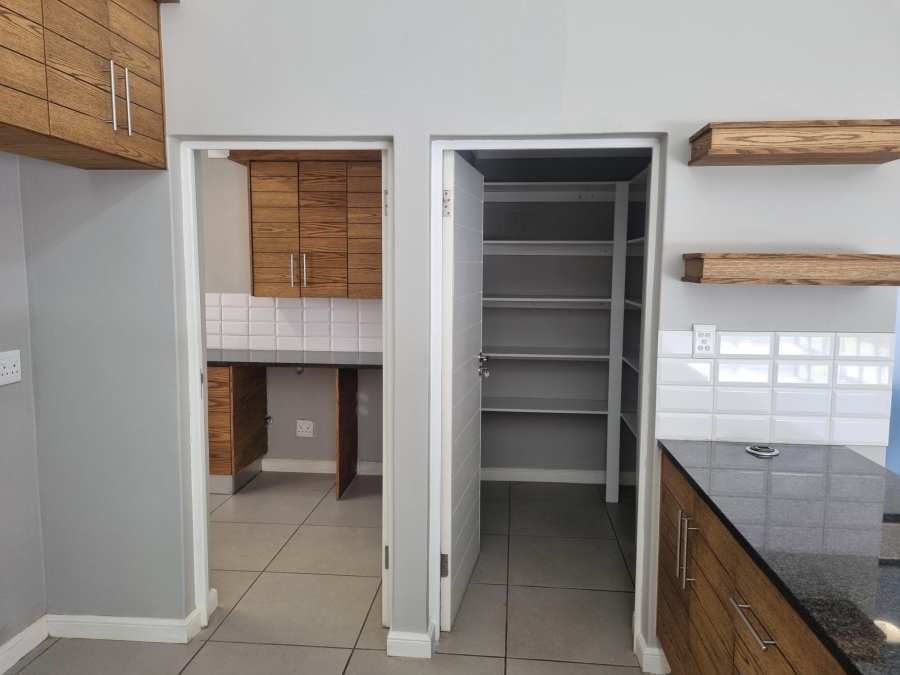 To Let 3 Bedroom Property for Rent in Tijger Valley Gauteng