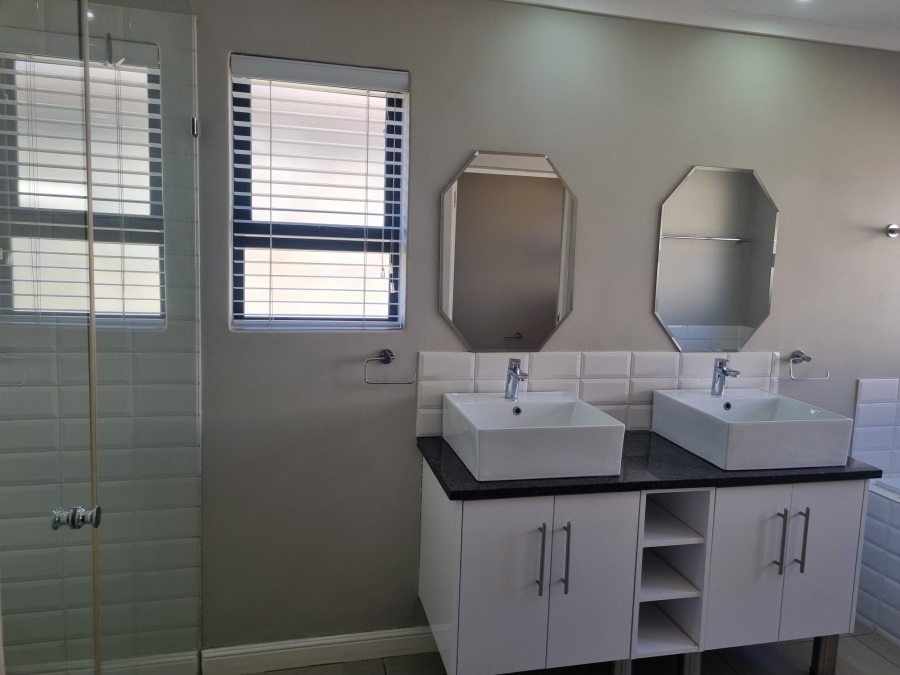 To Let 3 Bedroom Property for Rent in Tijger Valley Gauteng