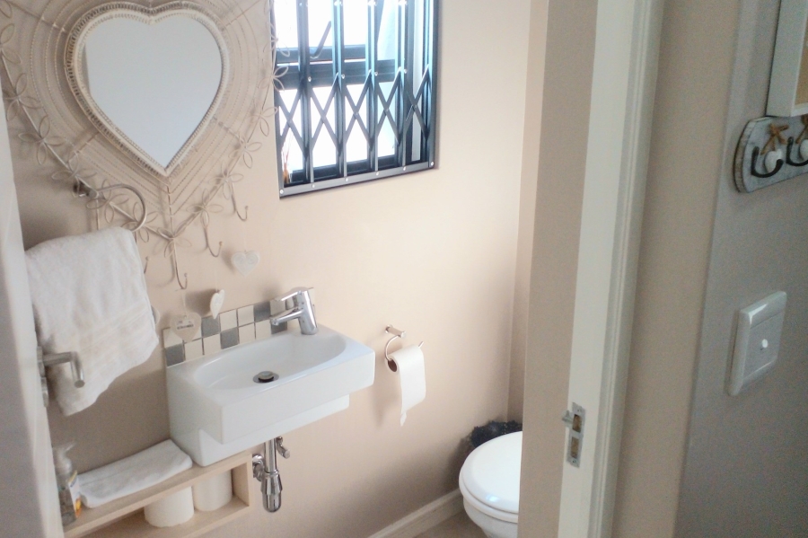 3 Bedroom Property for Sale in Blackheath Gauteng