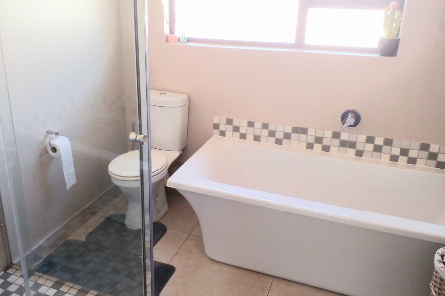 3 Bedroom Property for Sale in Blackheath Gauteng