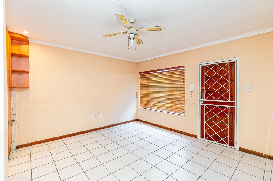 2 Bedroom Property for Sale in Eden Glen Gauteng