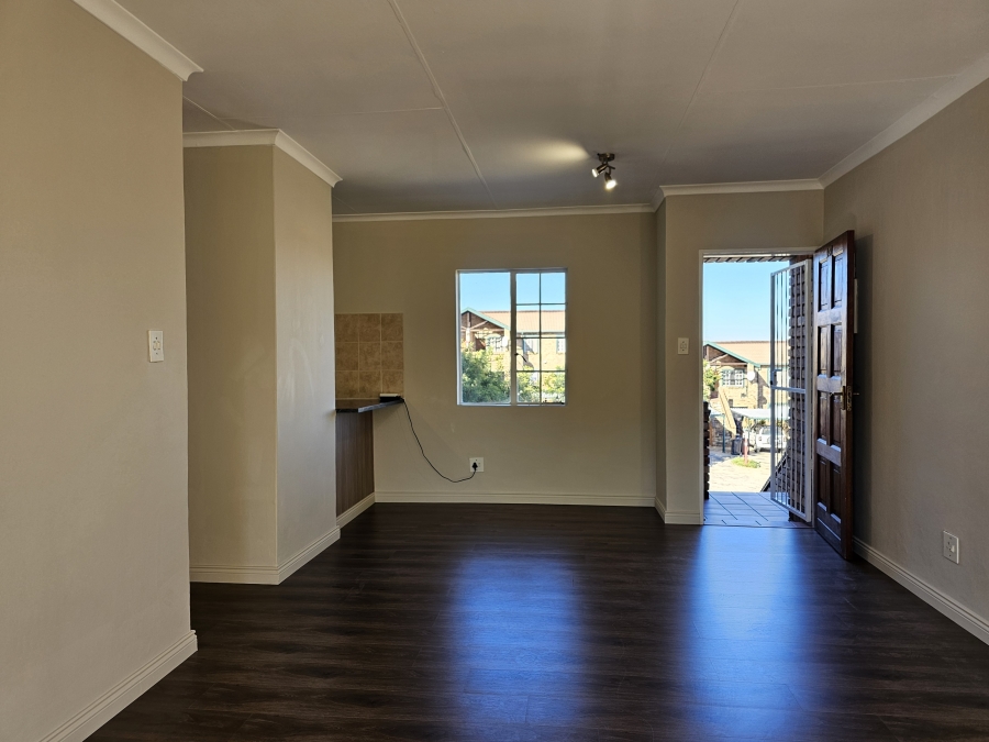 2 Bedroom Property for Sale in Rietvalleirand Gauteng