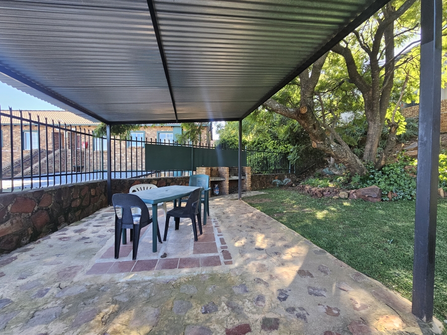 2 Bedroom Property for Sale in Rietvalleirand Gauteng