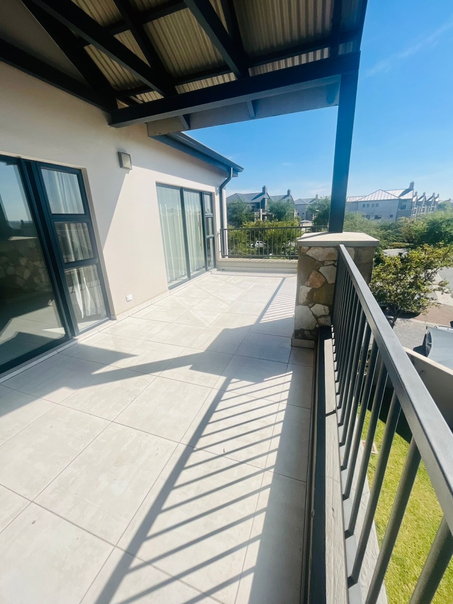 2 Bedroom Property for Sale in Waterfall Gauteng
