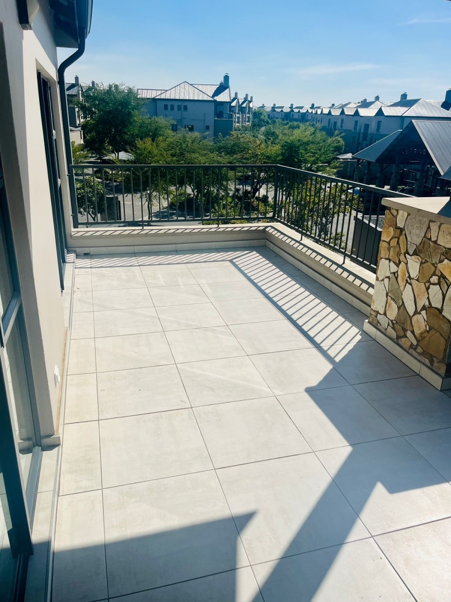 2 Bedroom Property for Sale in Waterfall Gauteng