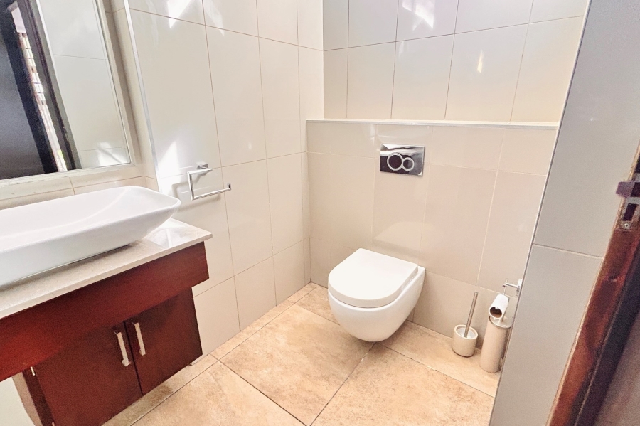 4 Bedroom Property for Sale in Brooklyn Gauteng