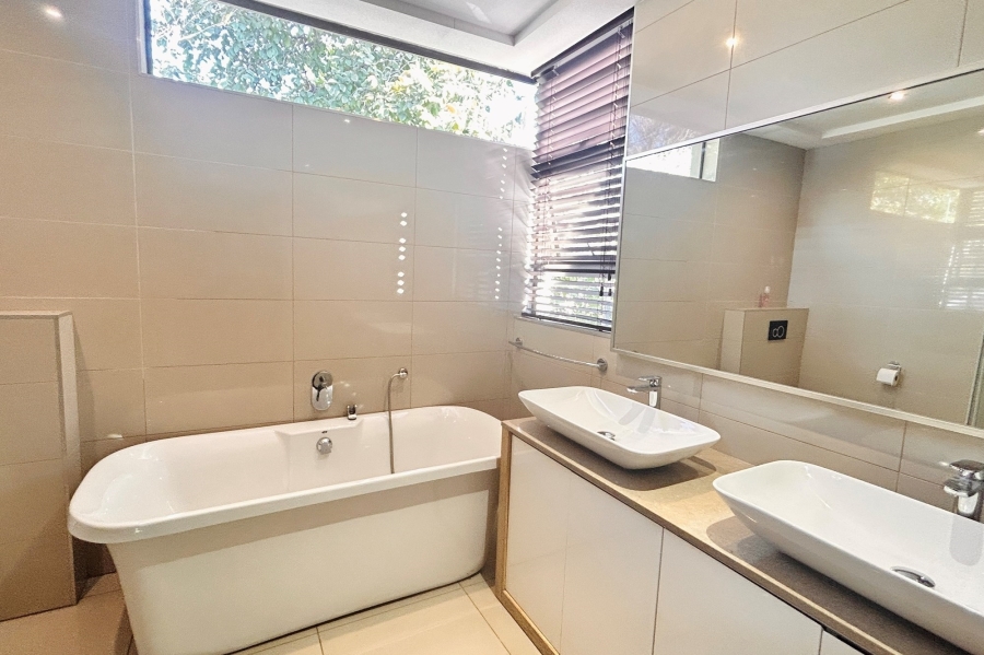 4 Bedroom Property for Sale in Brooklyn Gauteng