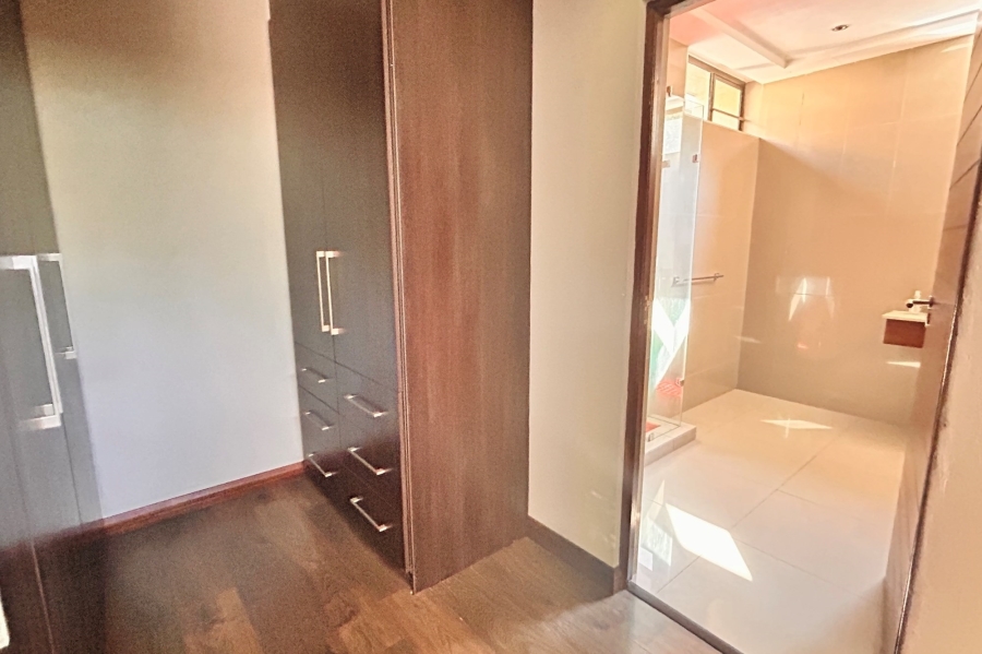 4 Bedroom Property for Sale in Brooklyn Gauteng