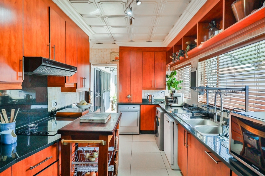 4 Bedroom Property for Sale in Wierda Park Gauteng