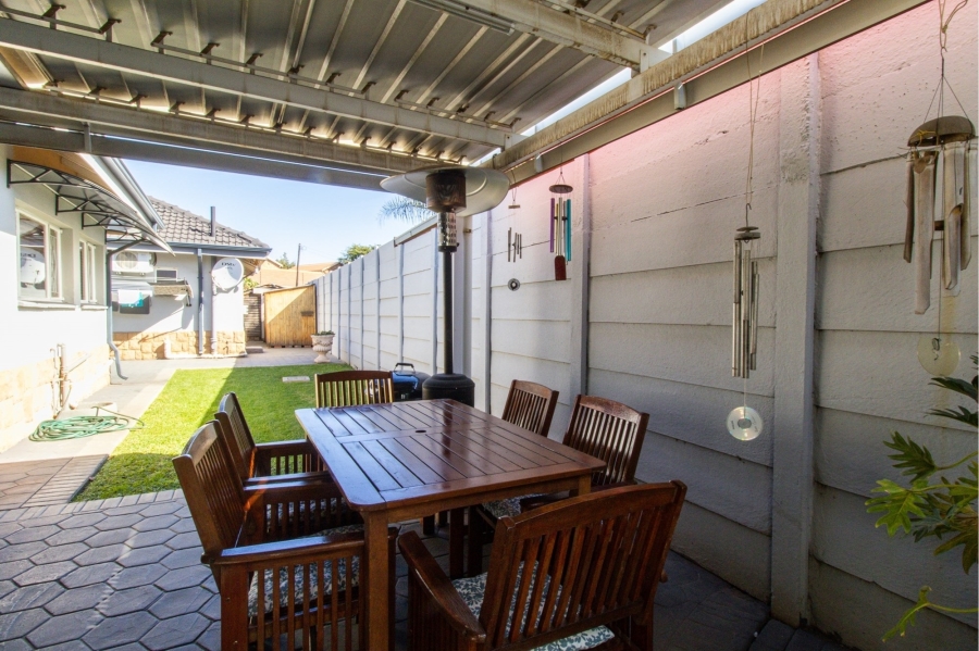 4 Bedroom Property for Sale in Wierda Park Gauteng