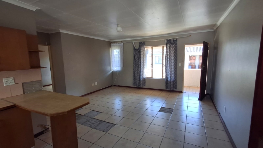 2 Bedroom Property for Sale in Ekklesia Gauteng