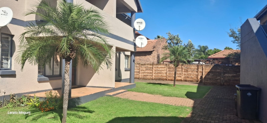 2 Bedroom Property for Sale in Ekklesia Gauteng