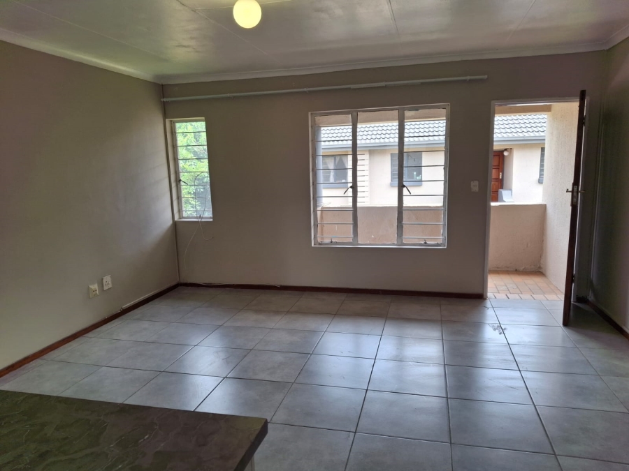 2 Bedroom Property for Sale in Ekklesia Gauteng