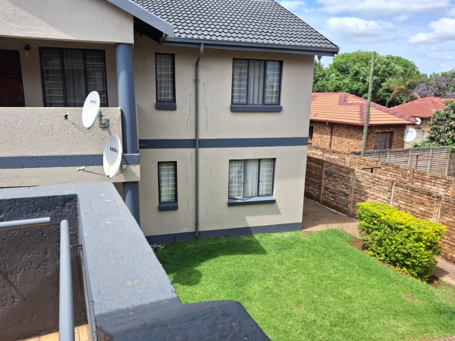 2 Bedroom Property for Sale in Ekklesia Gauteng