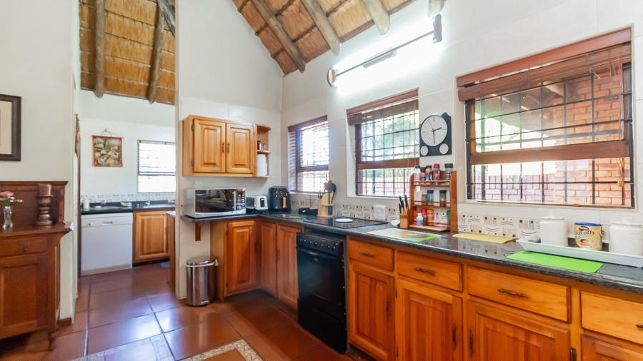 3 Bedroom Property for Sale in Faerie Glen Gauteng