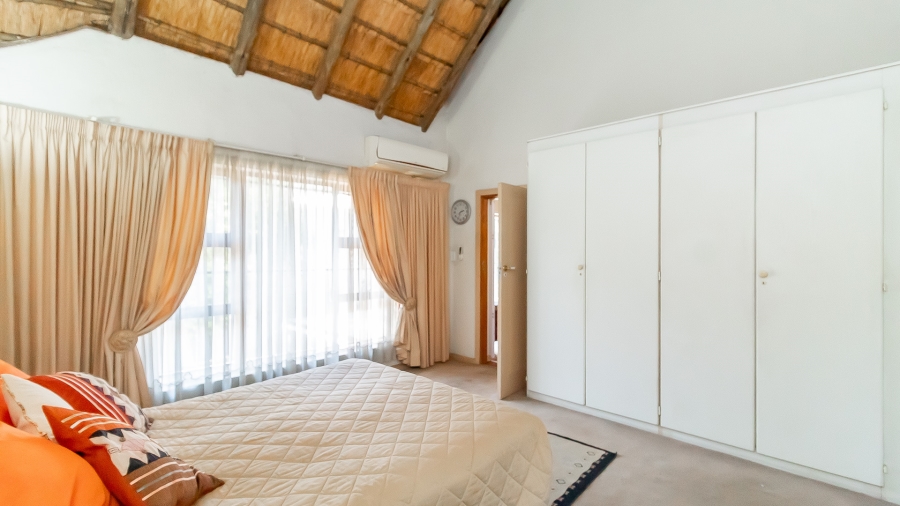 3 Bedroom Property for Sale in Faerie Glen Gauteng