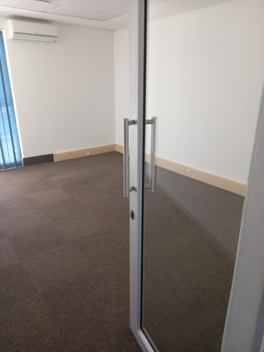 To Let commercial Property for Rent in Randjespark Gauteng