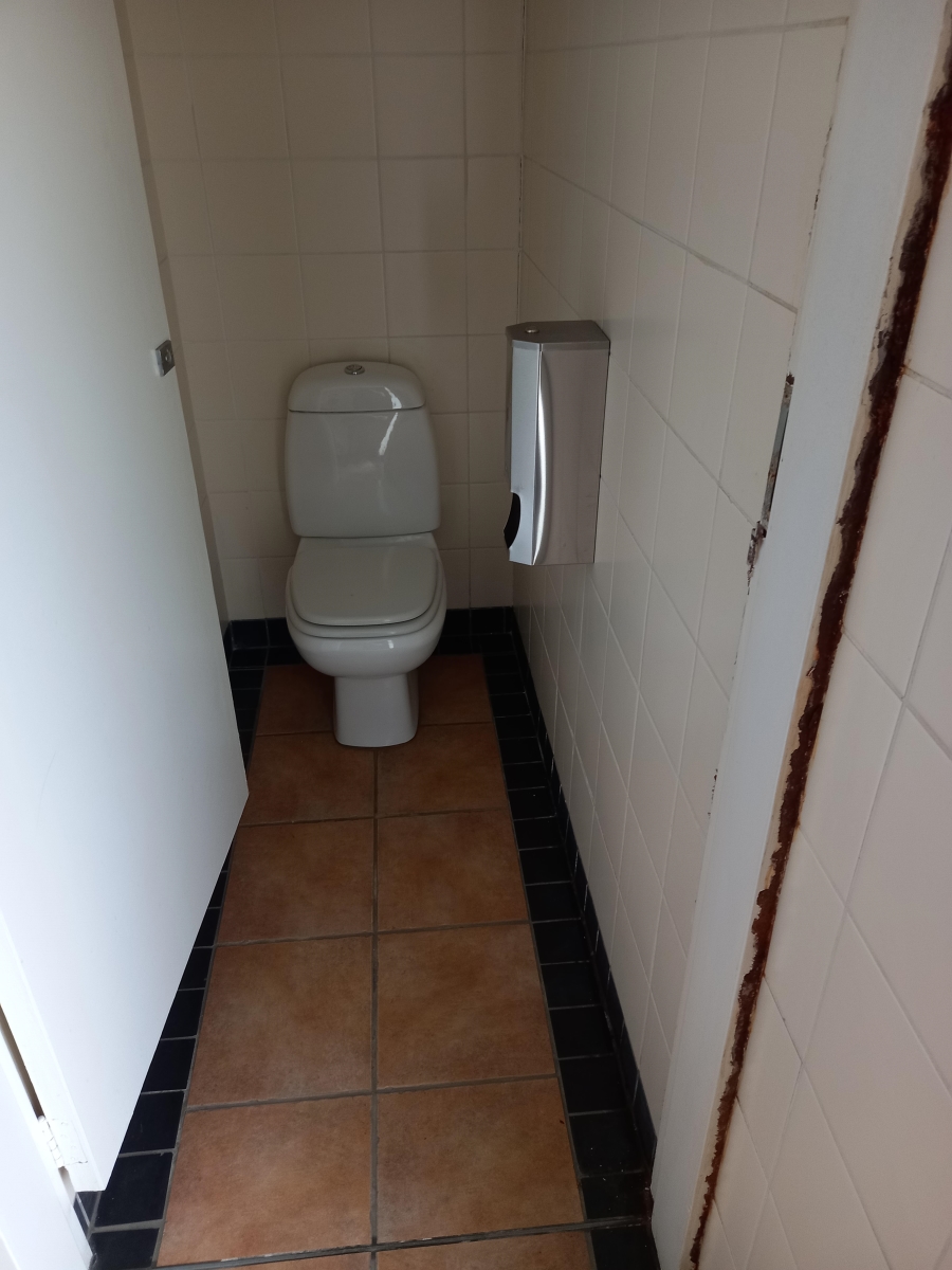 To Let commercial Property for Rent in Randjespark Gauteng