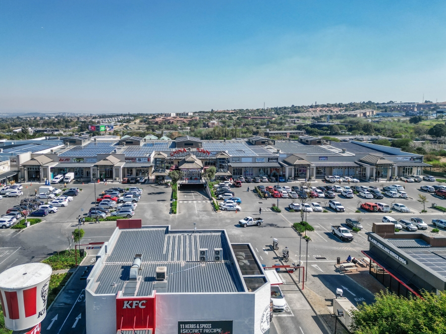 To Let commercial Property for Rent in Halfway House Estates Gauteng
