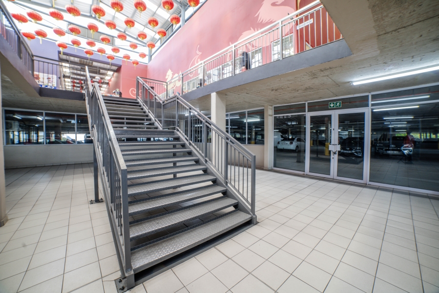 To Let commercial Property for Rent in Halfway House Estates Gauteng
