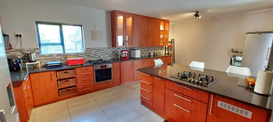 To Let 4 Bedroom Property for Rent in Kyalami Glen Estate Gauteng
