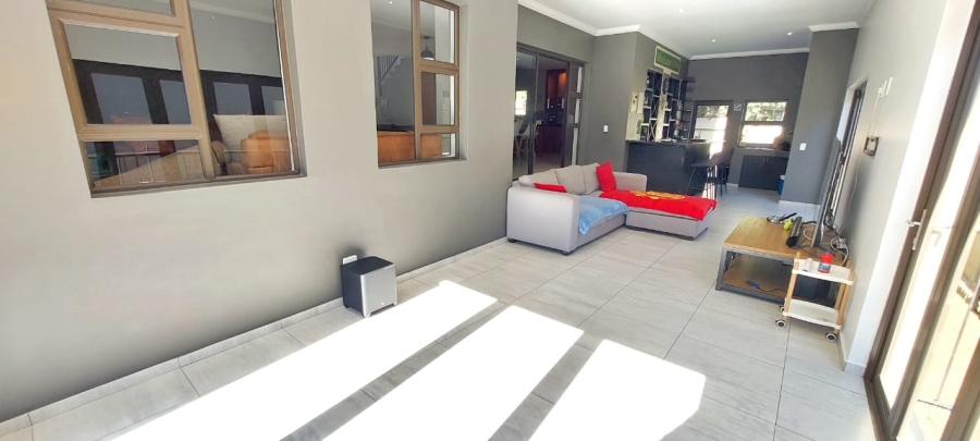 To Let 4 Bedroom Property for Rent in Kyalami Glen Estate Gauteng