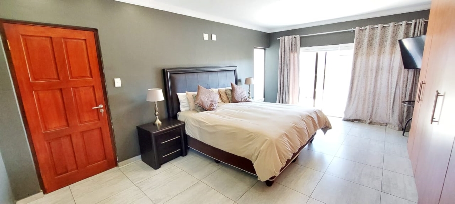 To Let 4 Bedroom Property for Rent in Kyalami Glen Estate Gauteng