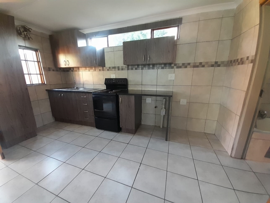 To Let 1 Bedroom Property for Rent in Randpark Ridge Gauteng