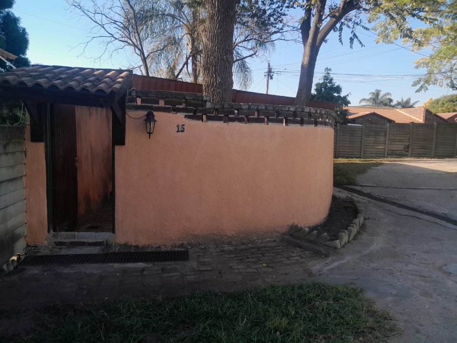 To Let 1 Bedroom Property for Rent in Randpark Ridge Gauteng