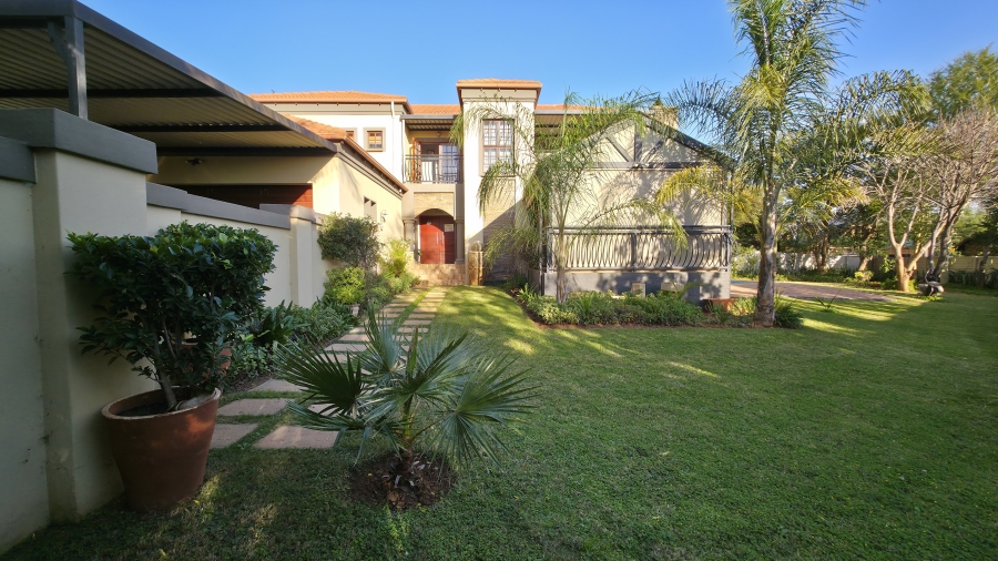 3 Bedroom Property for Sale in Faerie Glen Gauteng