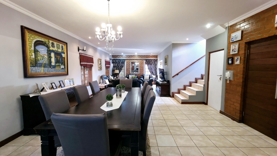 3 Bedroom Property for Sale in Faerie Glen Gauteng