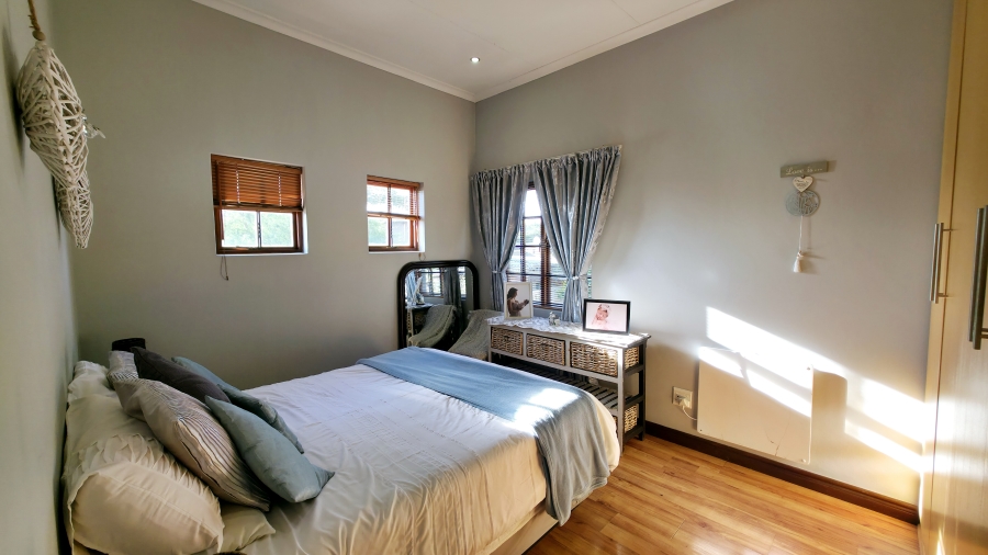 3 Bedroom Property for Sale in Faerie Glen Gauteng