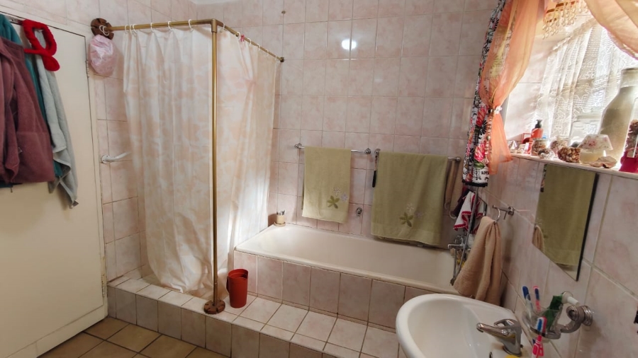 3 Bedroom Property for Sale in Geduld Ext 2 Gauteng