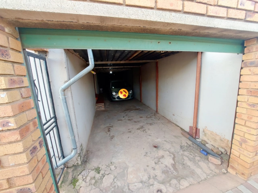 4 Bedroom Property for Sale in Mamelodi Gauteng