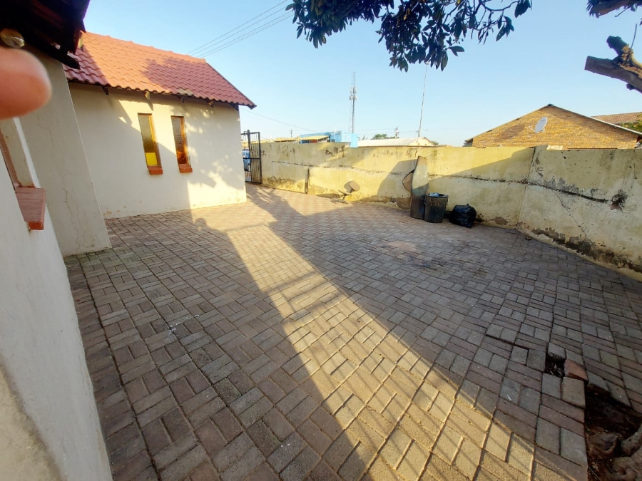 4 Bedroom Property for Sale in Mamelodi Gauteng
