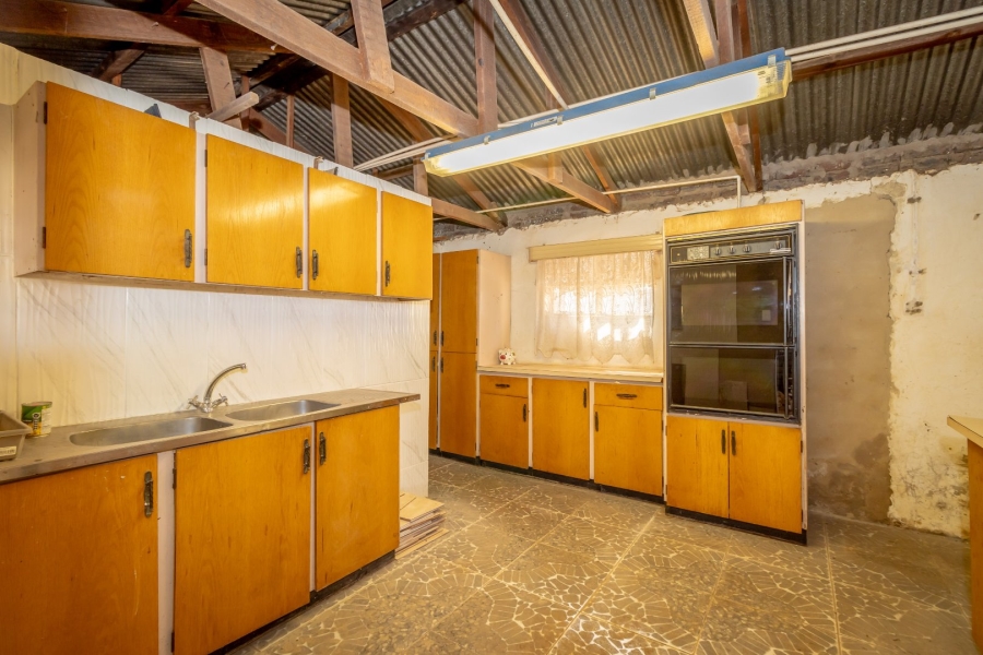 5 Bedroom Property for Sale in Westonaria Gauteng