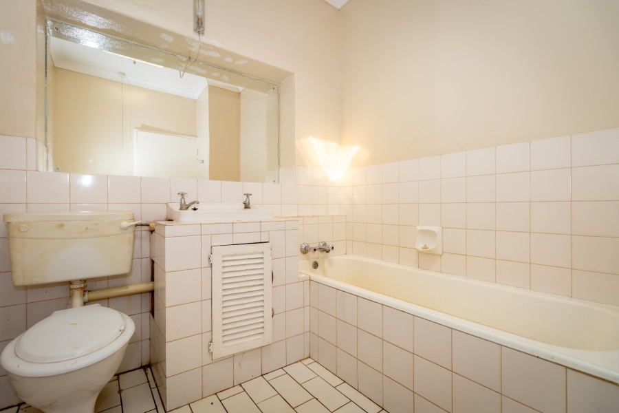 5 Bedroom Property for Sale in Westonaria Gauteng
