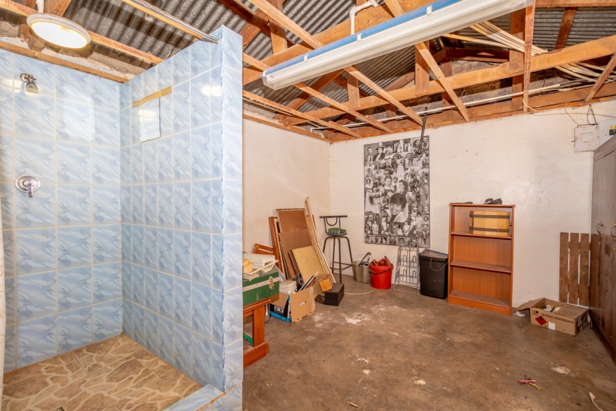 5 Bedroom Property for Sale in Westonaria Gauteng
