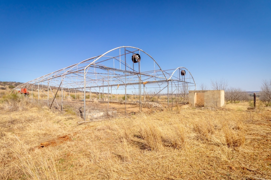 5 Bedroom Property for Sale in Westonaria Gauteng