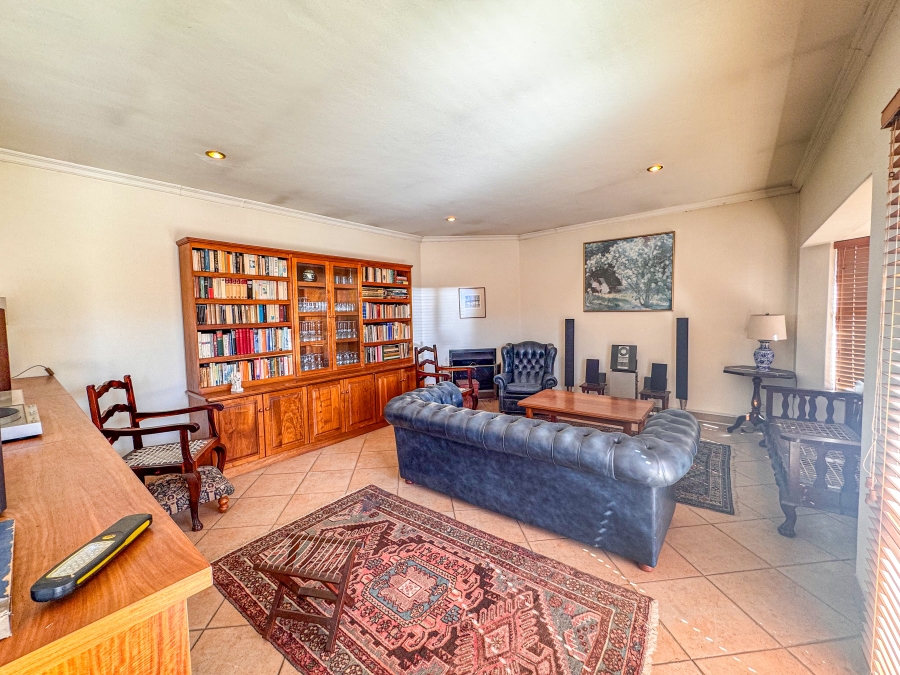 3 Bedroom Property for Sale in Silver Lakes Golf Estate Gauteng