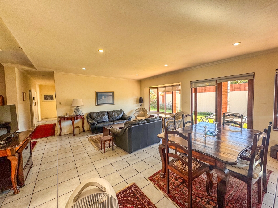 3 Bedroom Property for Sale in Silver Lakes Golf Estate Gauteng