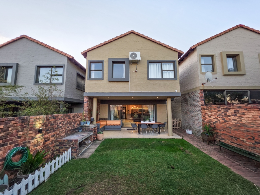 3 Bedroom Property for Sale in Olympus AH Gauteng
