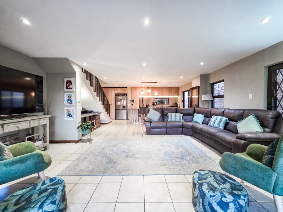 3 Bedroom Property for Sale in Olympus AH Gauteng
