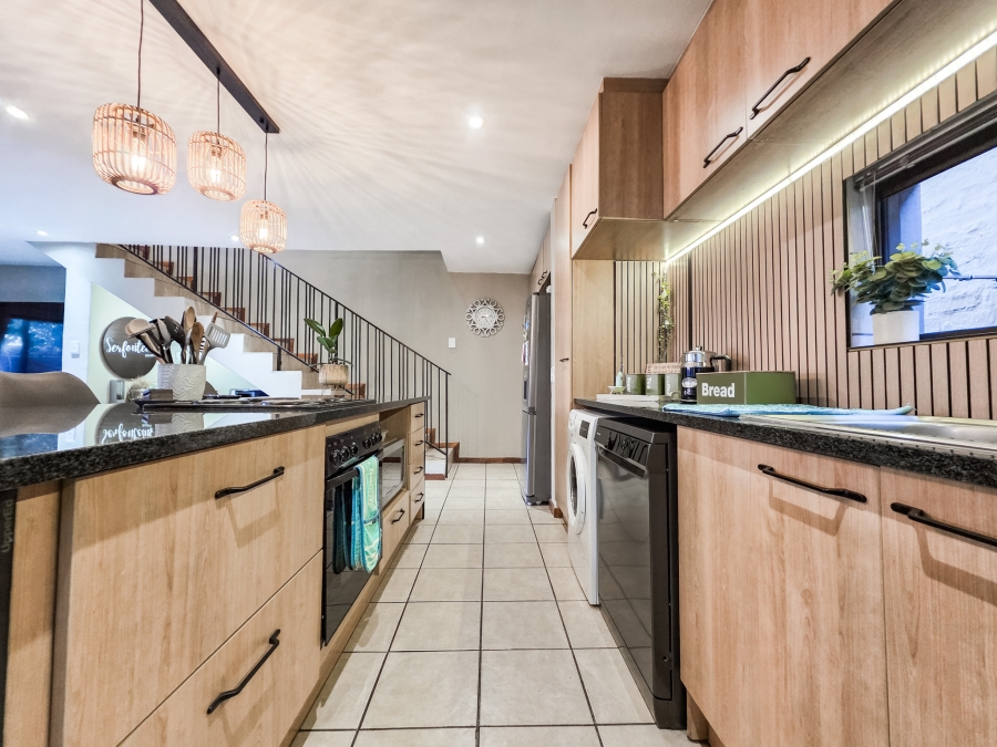 3 Bedroom Property for Sale in Olympus AH Gauteng