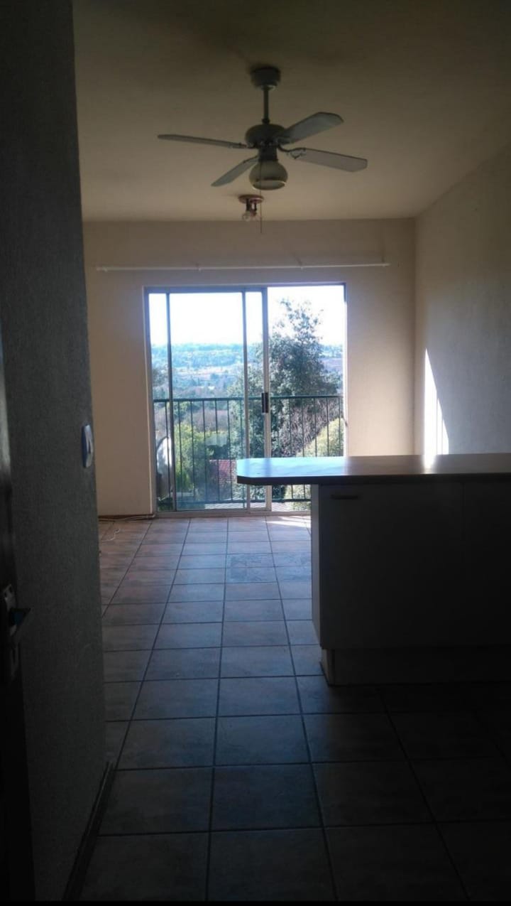 2 Bedroom Property for Sale in Wilro Park Gauteng