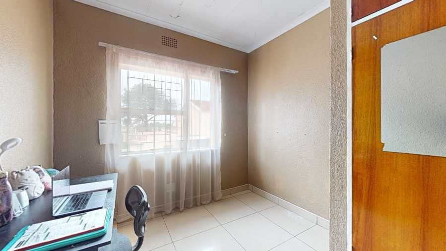 3 Bedroom Property for Sale in Berton Park Gauteng