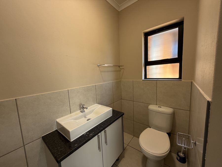 To Let 3 Bedroom Property for Rent in Ravenswood Gauteng